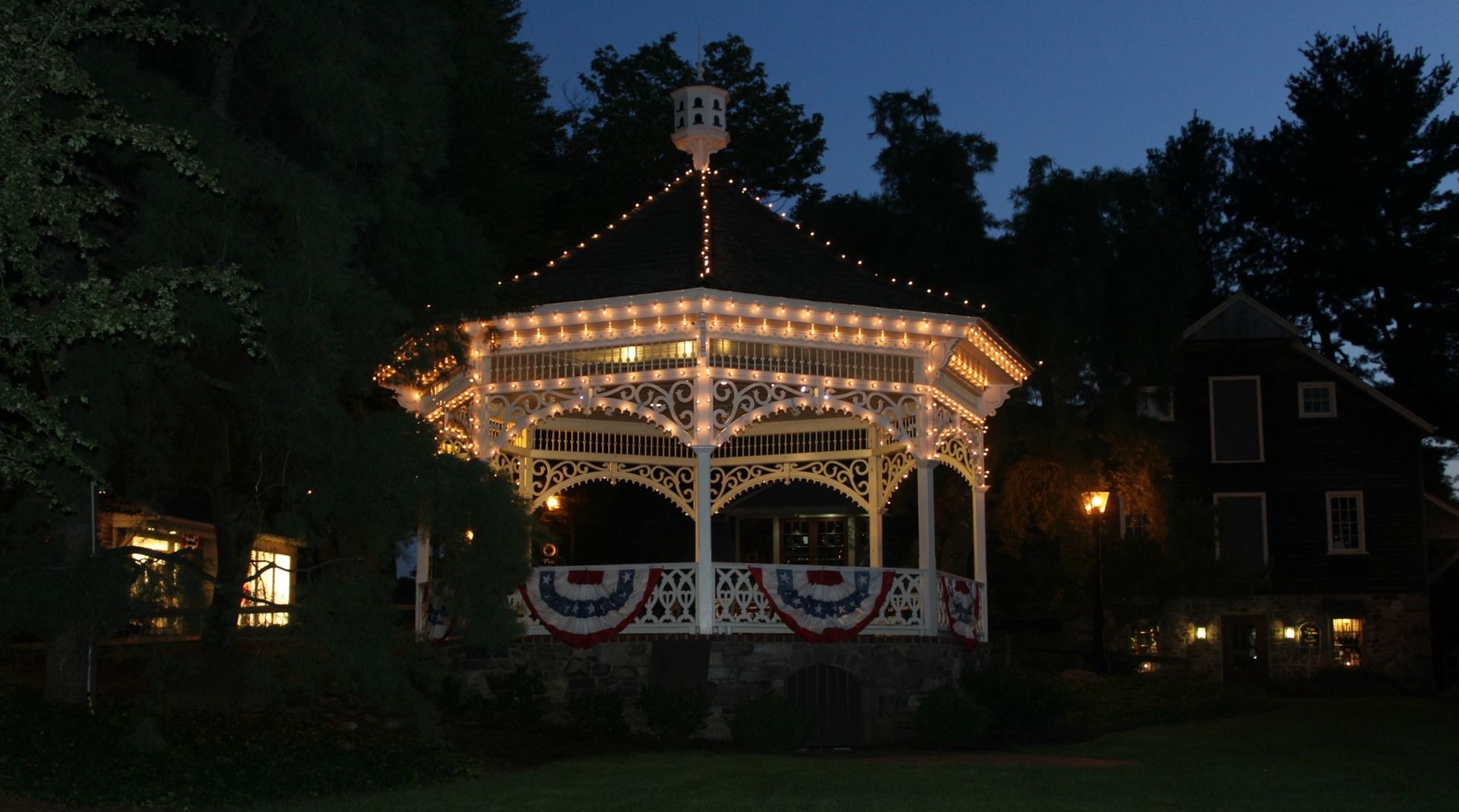 Gazebo1.jpg